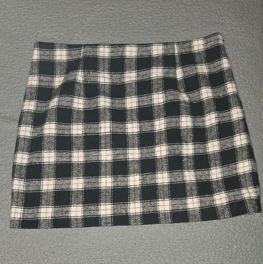 Plaid Black and White Women's Skirt - Picture 1 of 4